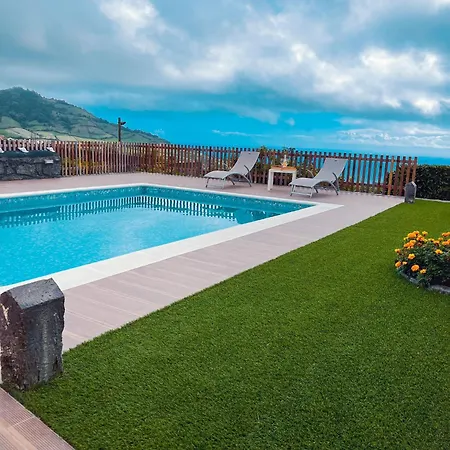 Sea House *